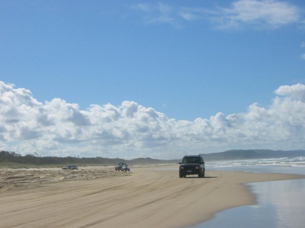 DIFFERENT RULES. Navigating the "road" in Fraser Island in Australia, May 2007