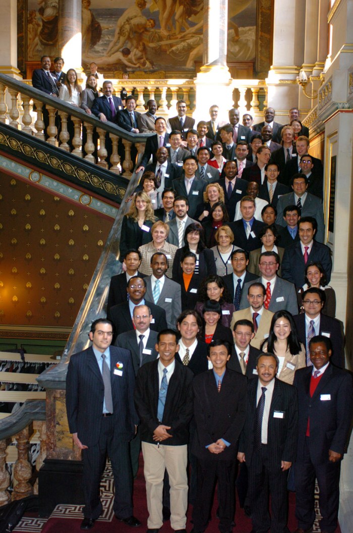 This was "Visit Government Day," March 15, 2006. All Chevening Fellows from 7 regions — Asia Pacific, South Asia, South America, Africa, Eastern Europe, Middle East and North Africa — came for a meet and greet at the Foreign and Commonwealth Office at King Charles Street, London.